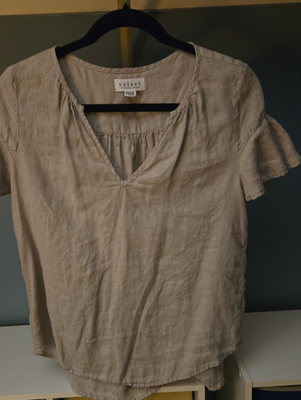 Velvet by Graham & Spencer Linen Neutral Beige V-Neck Short Sleeve Blouse